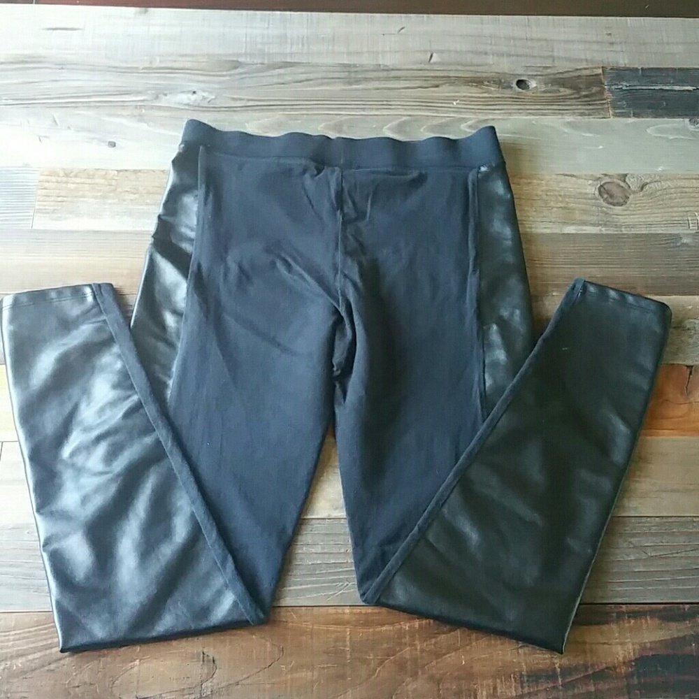Victoria Secret Pink faux leather and knit legging